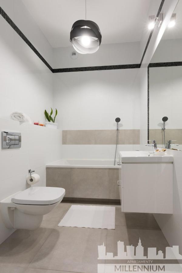 Ferienwohnung Millennium Awangarda Grey Warschau Exterior foto